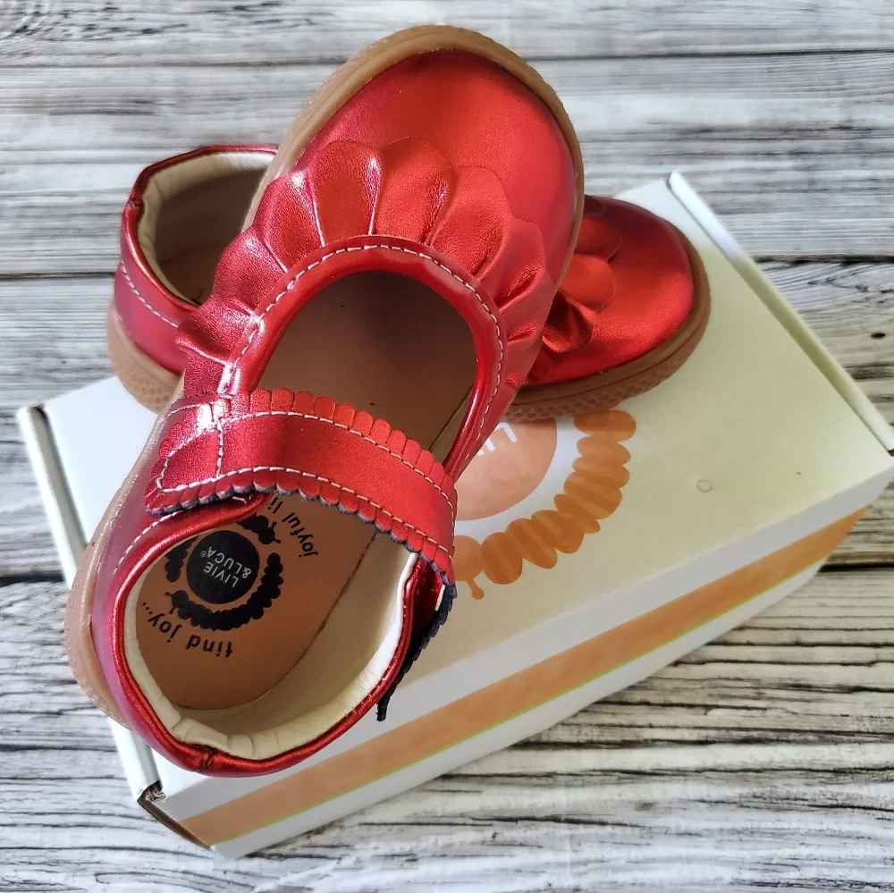Livie and Luca Metallic Red Ruche Mary Jane Shoes NWOB